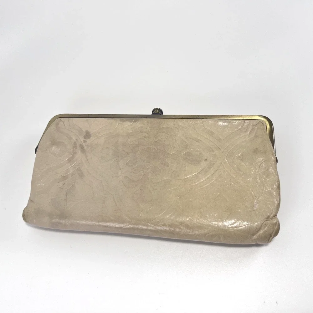 Hobo Double Frame Embossed Leather‎ Clutch Lauren Wallet In Off-White